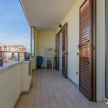 Lägenhet Quadrilocale A Casa Di Nilde - Invacanza *