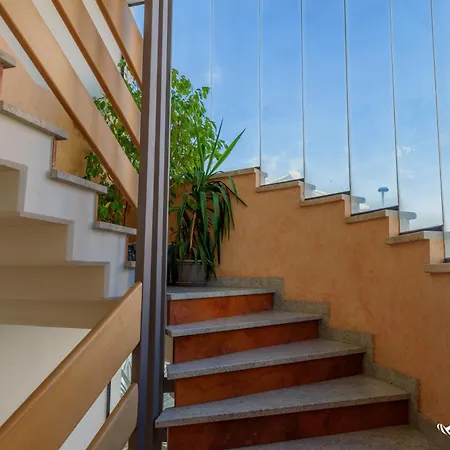 Lägenhet Quadrilocale A Casa Di Nilde - Invacanza Alba Adriatica