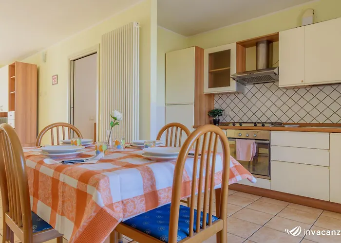 Quadrilocale A Casa Di Nilde - Invacanza Lägenhet Alba Adriatica